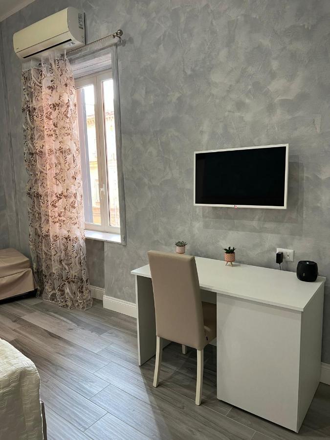 Gioia Toledo Bed & Breakfast เนเปิลส์ ภายนอก รูปภาพ