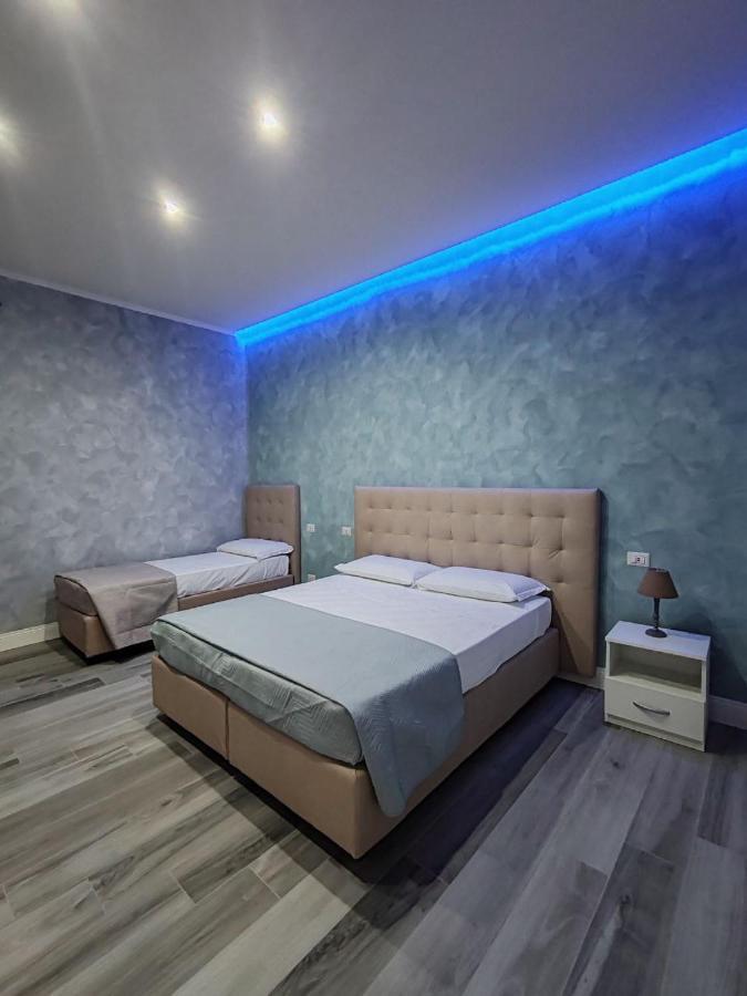 Gioia Toledo Bed & Breakfast เนเปิลส์ ภายนอก รูปภาพ